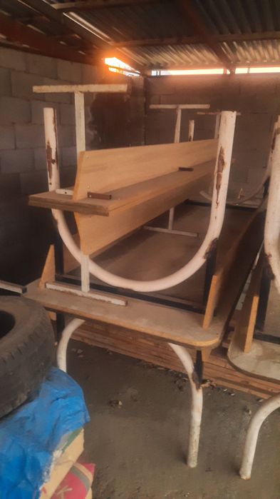 Продам столы,скамейки.