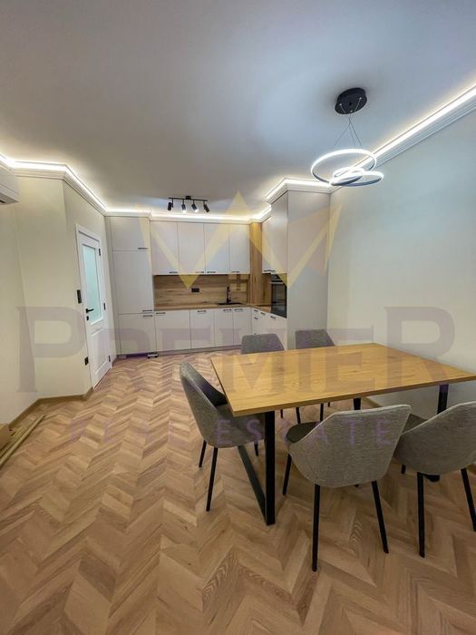 Продава се Двустаен апартамент в Пловдив, Южен - 74 кв.м за 965 €/кв.м - Снимка #2