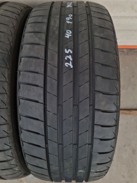 Летни гуми 2 броя BRIDGESTONE Turanza T005 225 40 R19 дот 3422