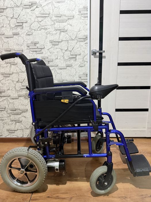 Инвалидная коляска электрическая