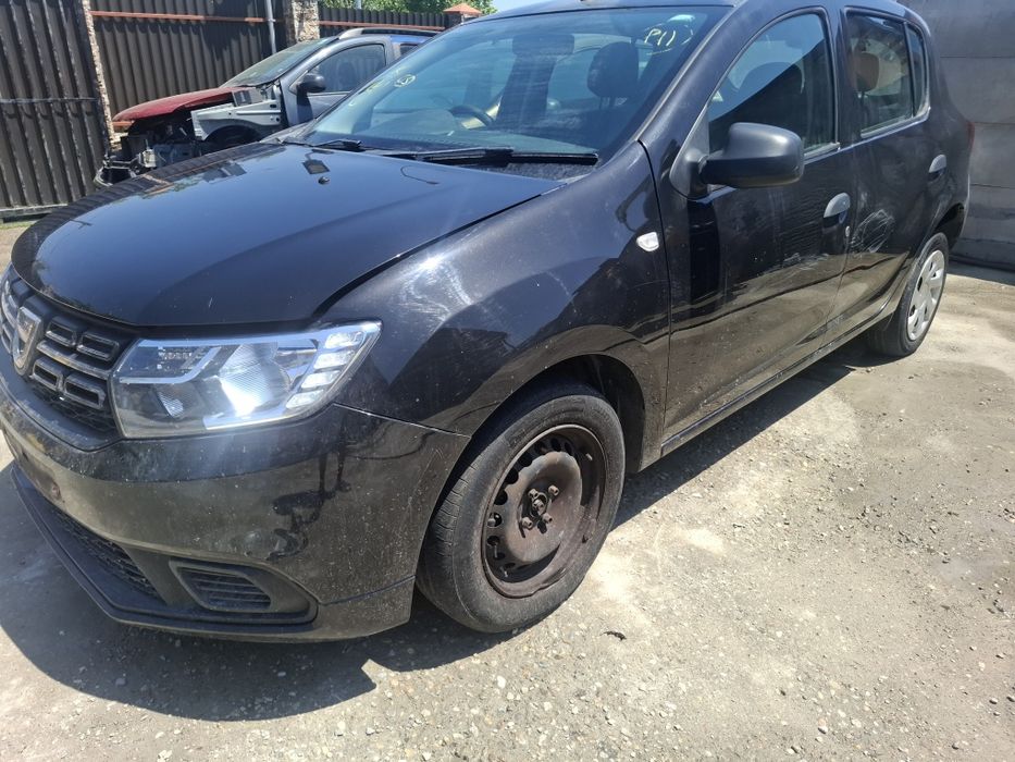 Vând motor 1.0sce stare perfecta Dacia Sandero  999Sce