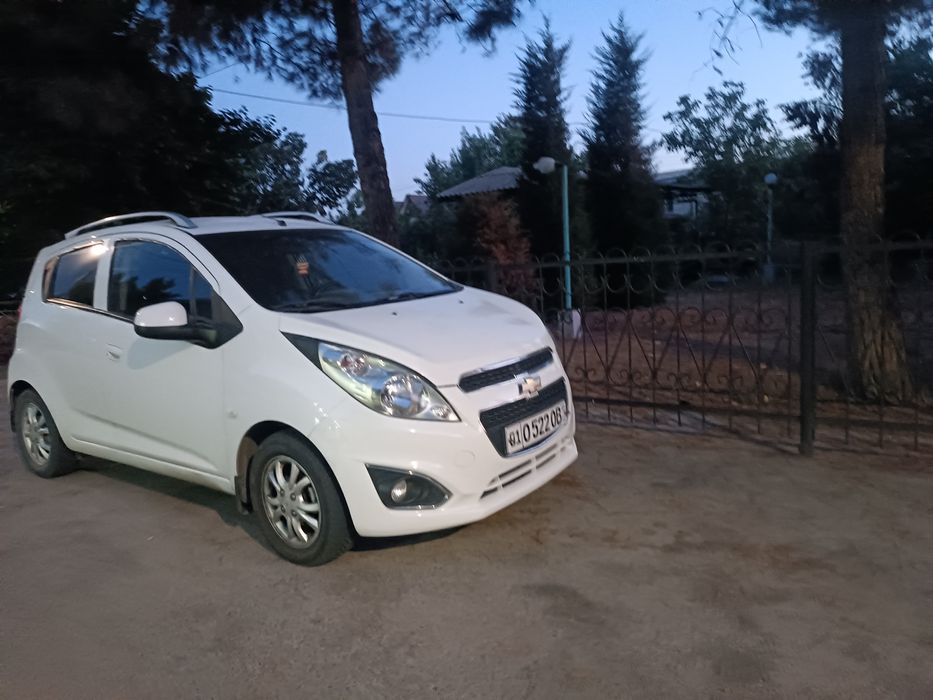 Spark srochna sotiladi