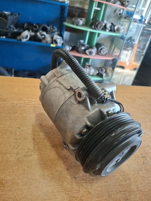 Compresor aer condiționat Opel Astra Zafira Corsa 1.6 1.8 2.0i  DELPHI 7048