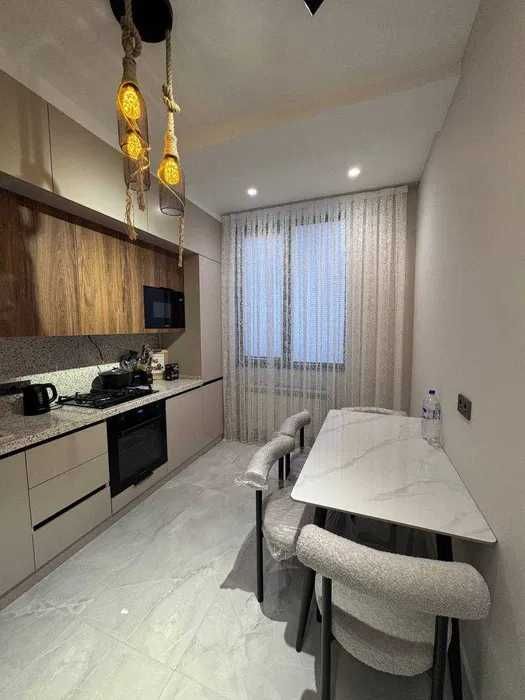 Ijaraga uy Nurafshon Saroyda l 2-xona 44m2