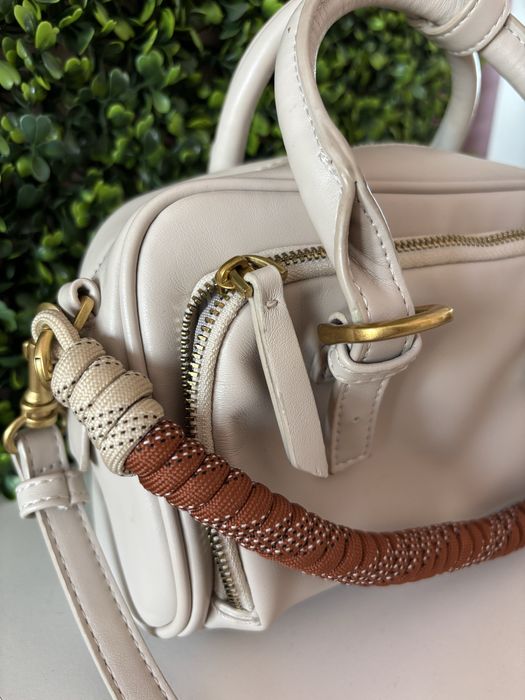 Дамски чанти Zara