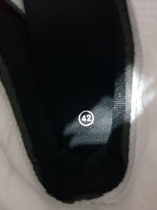 Ghete fotbal teren sintetic 42 Produs Nou