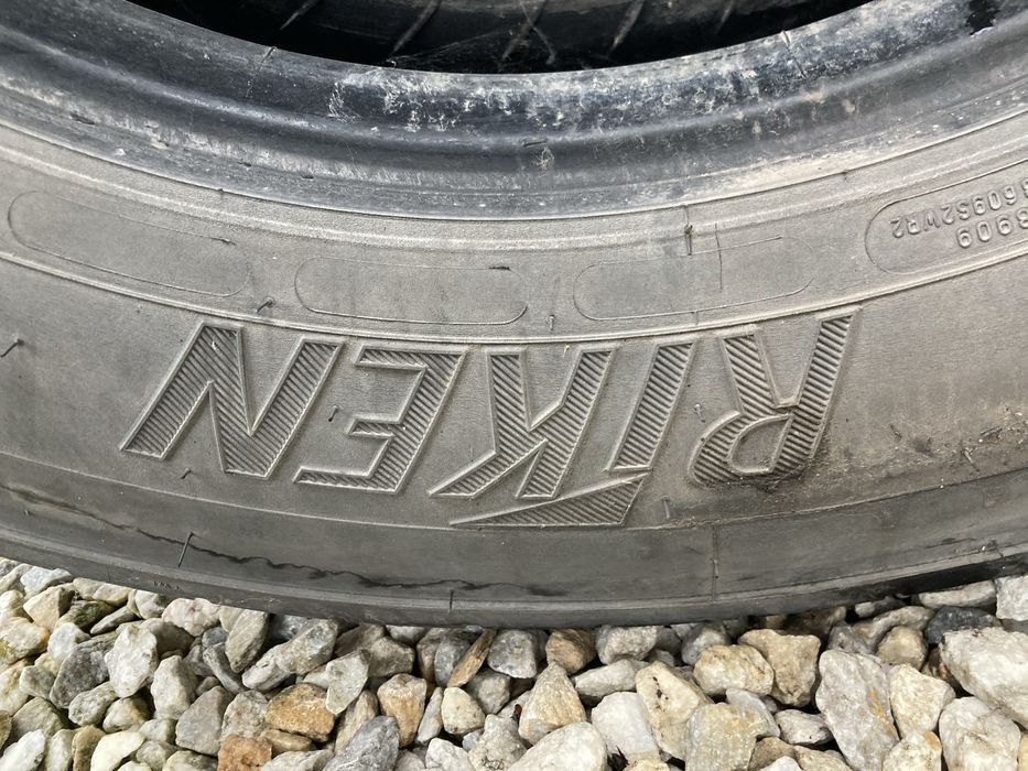 Гуми за камион 275-70-22.5