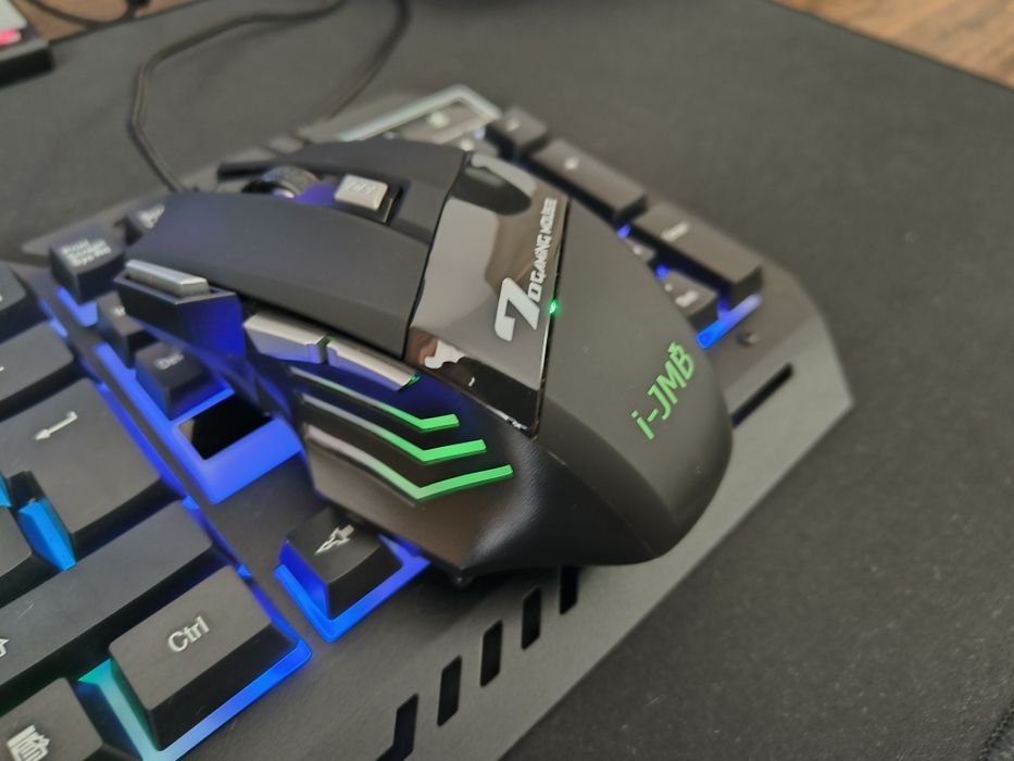 Tastatura/ mouse/ casti gaming