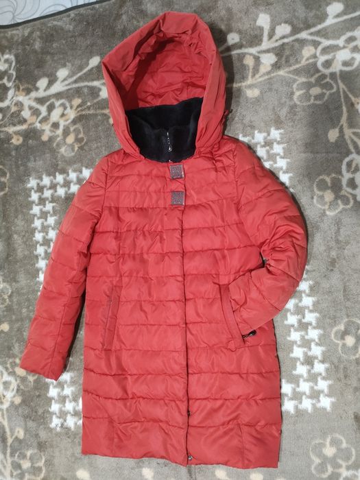 Продаю куртку в отличном состоянии