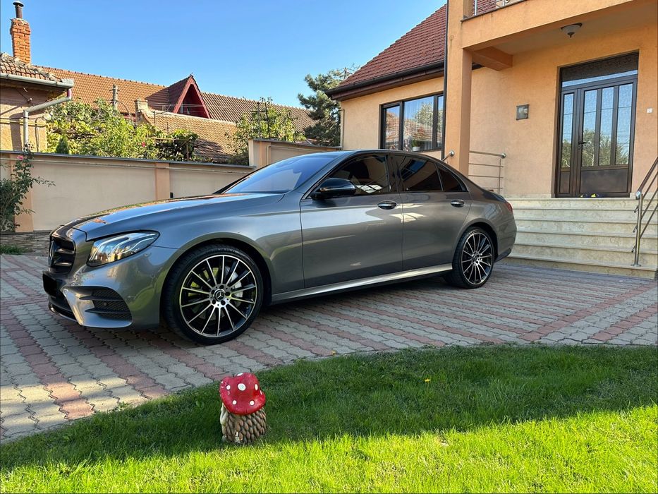 Mercedes-Benz E Mercedes-Benz E 350 d AMG Styling | 258 CP | Head-Up | Soft Close