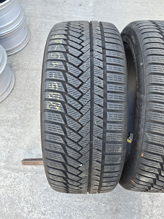 2 Броя 235/45/18 Continental 2x6,5mm