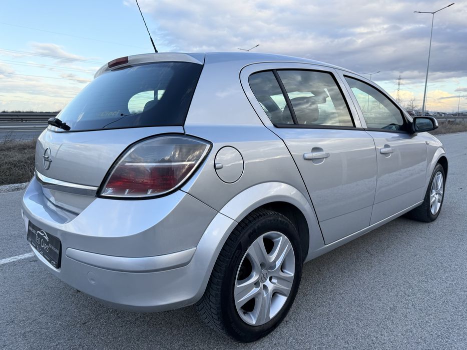 Opel Astra 1.4i 90к.с 2010г. LPG / EURO 5 / FACELIFT