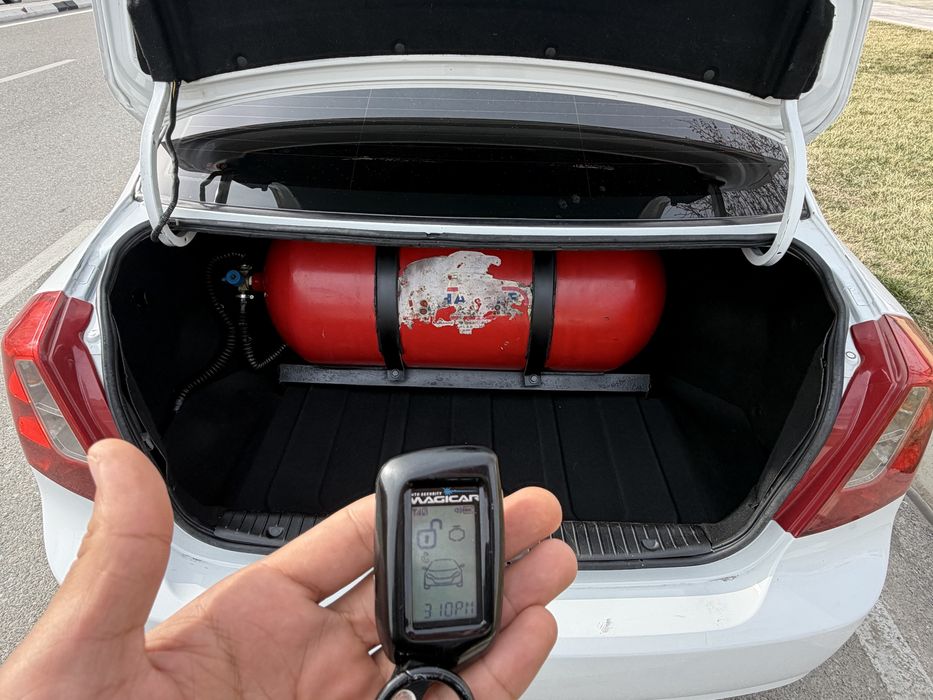 Lasetti 2010 2-pozitsiya