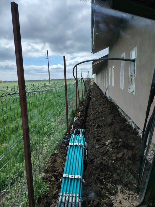 Inchiriere miniexcavator incarcator foreza hidraulica