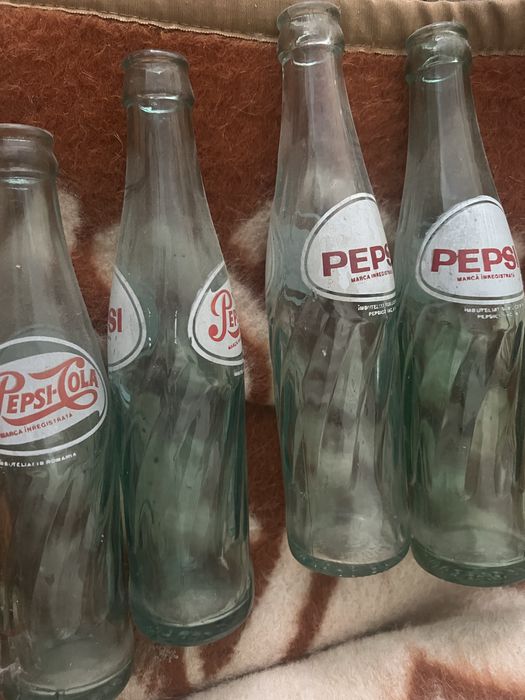 Sticle Pepsi Cola Romanesti
