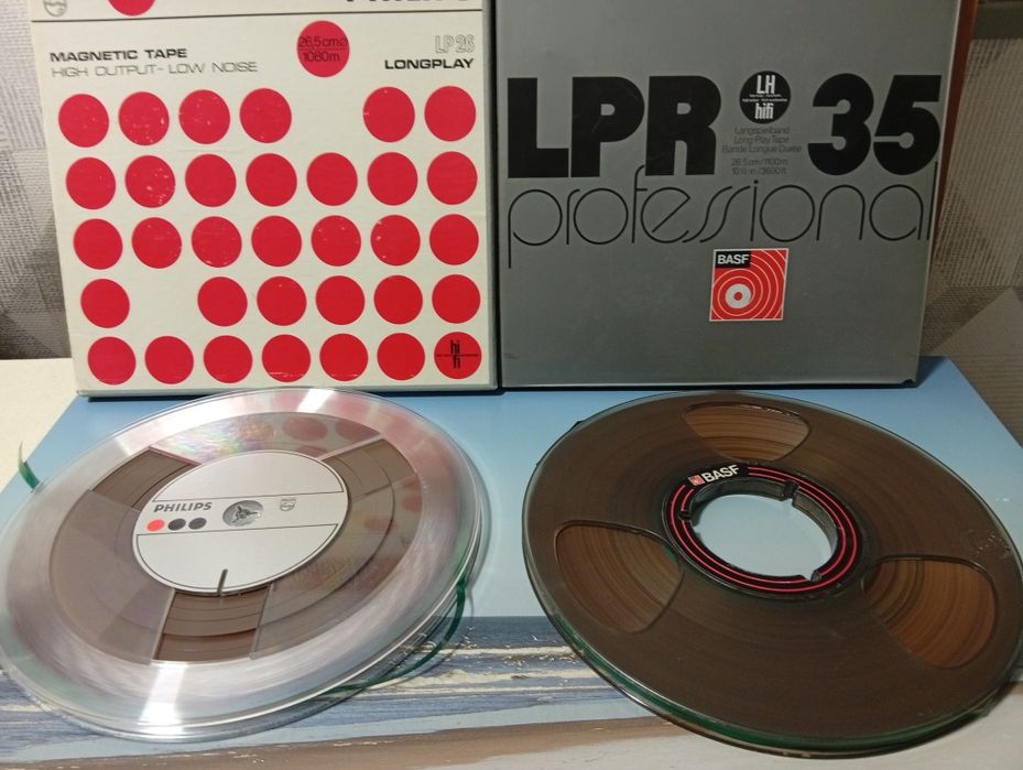 Philips 26 cm plus Basf 26 cm role magnetofon