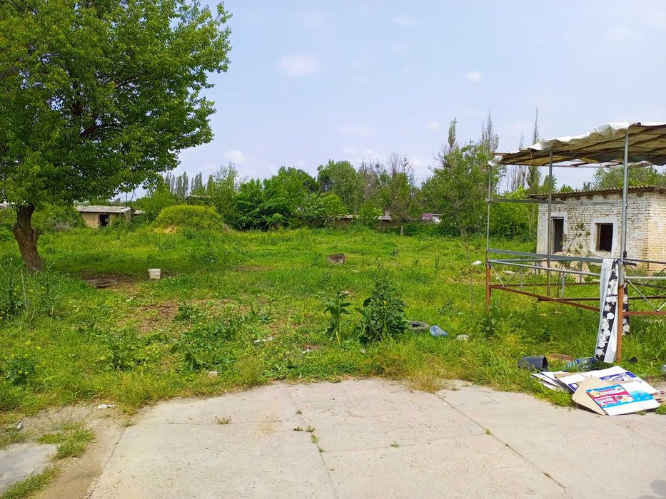 29 sotix uy bilan uchastka sotiladi Продам участок с домом 29 соток