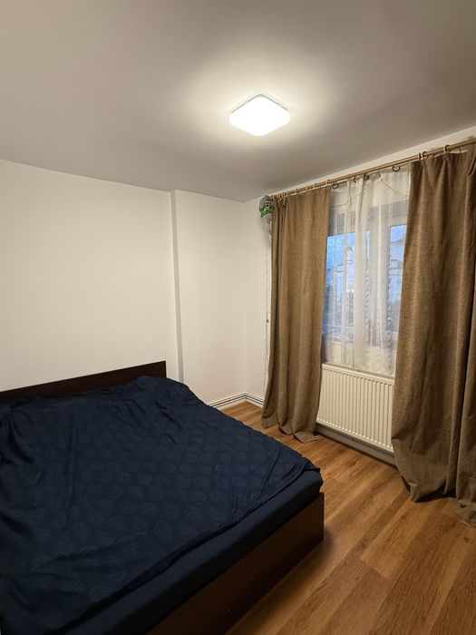 Caut colega de apartament