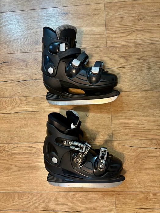 Patine mărimea 40, Noi