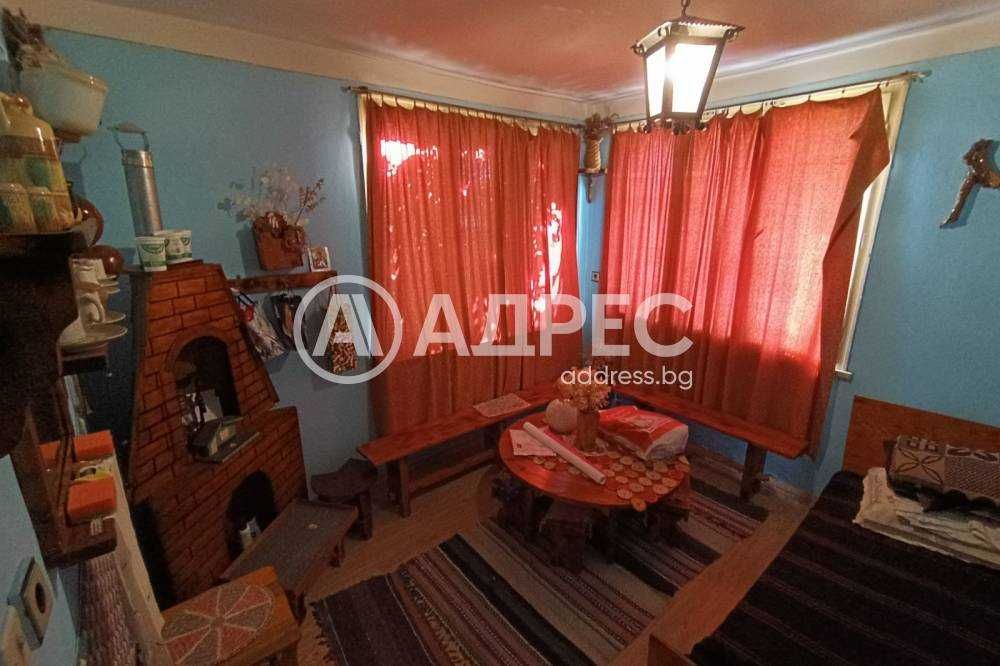 Продава се Къща в Разград, Орел - 166 кв.м за 860 €/кв.м - Снимка #12