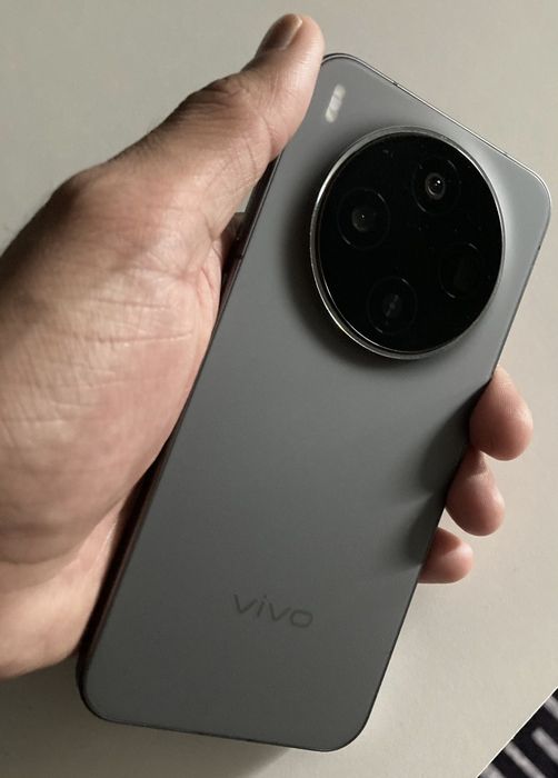 Vivo x300 16/512 global