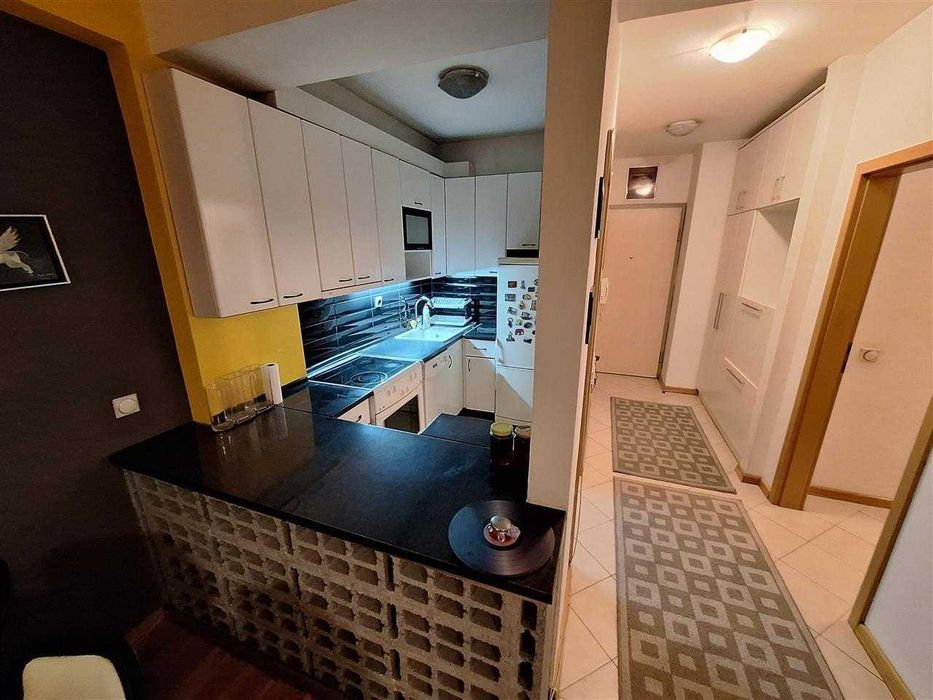 Дава се под наем Двустаен апартамент в Пловдив, Въстанически - 83 кв.м за 382.5 € - Снимка #2