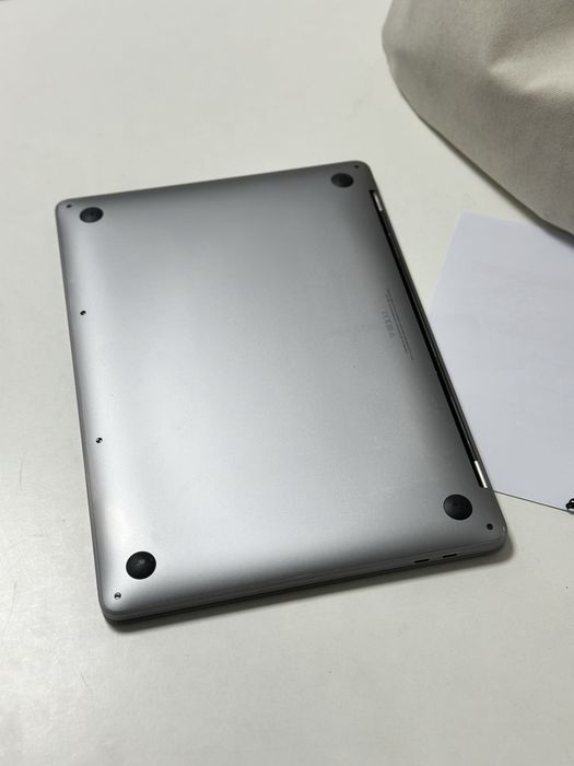 Macbook Pro 2020 срочно!