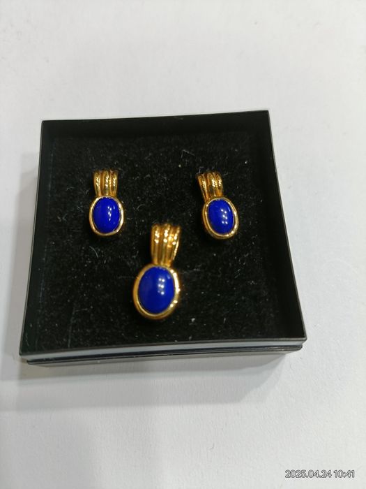 Vind set cercei și pandantiv din aur 8kt cu lapiz lazuli