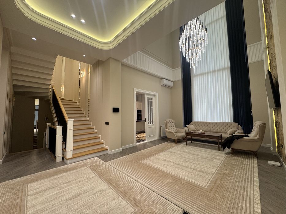 Новый Шикарный Hl-Tech дом.