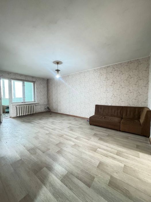 Чиланзар 1 квартал ул.мукимий 2 комнатная 65500