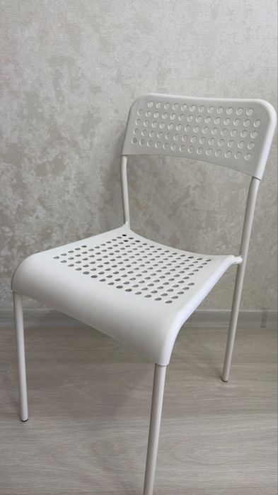 Продам стул IKEA