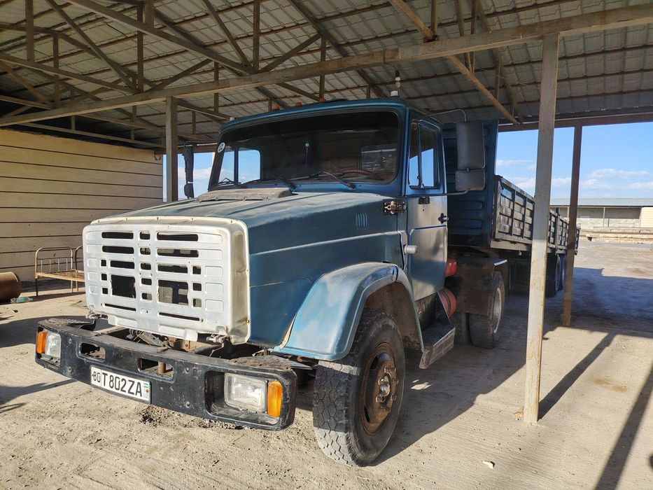 Zil Tgach sotiladi