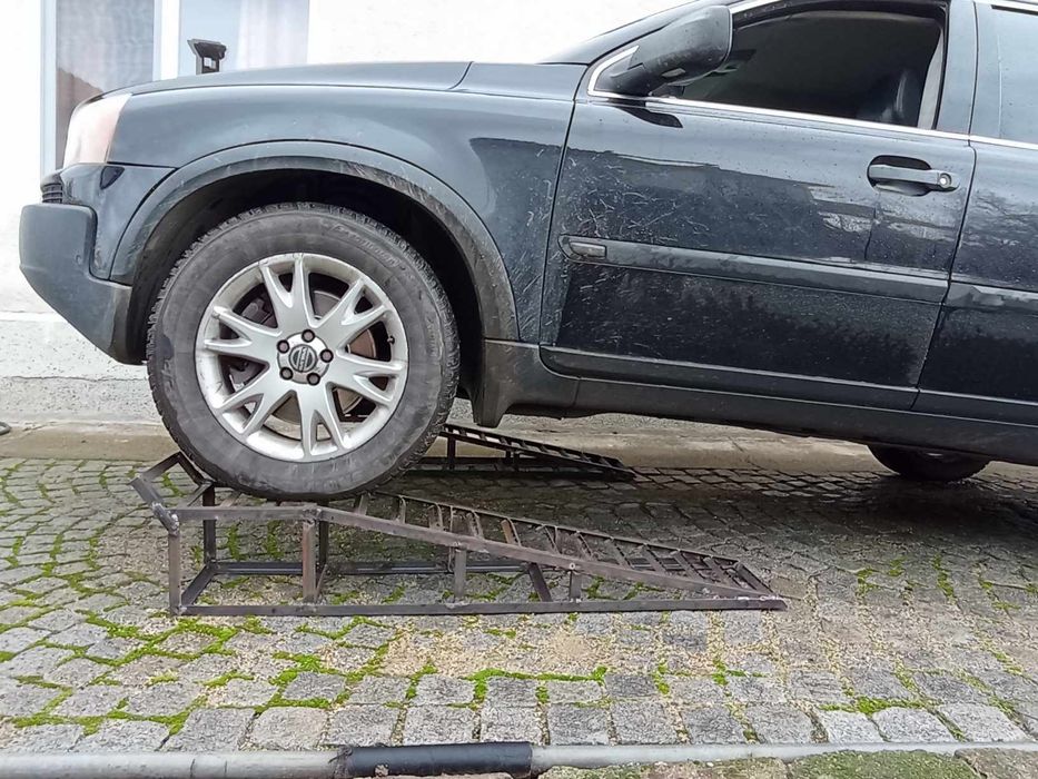 Естакади рампи за автомобил , рампа за кола джип естакада пътека