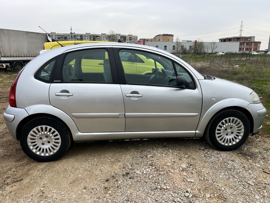 Продавам Citroen C3