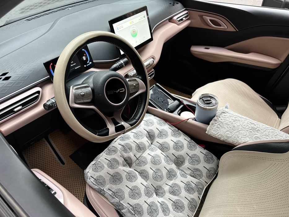 Byd Seagull 2023-24 год пробег 60 000 км, 2 комплекта дисков и шин