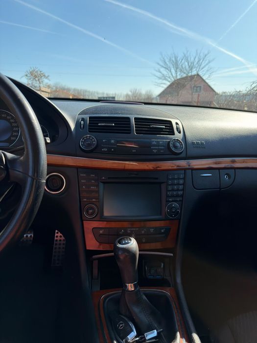 MERCEDES-BENZ E-Class 2008 — imagine 5
