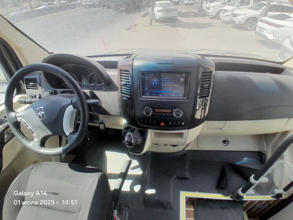 Asiastar 20 microavtobus