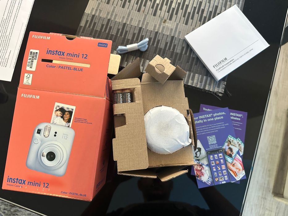 Aparat foto instant Fujifilm Instax Mini 12 Pastel Blue