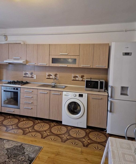 Închiriez apartament cu 2 camere, cartier Alma, Turnișor
