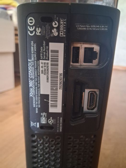 Продам Xbox360 FAT в идеальном состоянии