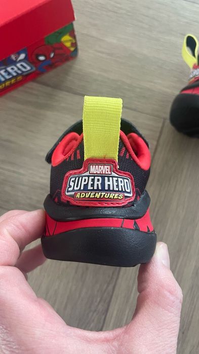 Incaltaminte copii Adidas Marvel
