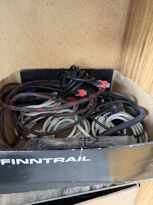 Компьютерные кабеля