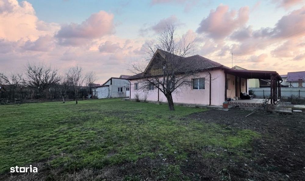 Casa individuala in Navodari, cartierul nou de vile, teren de 1487 mp
