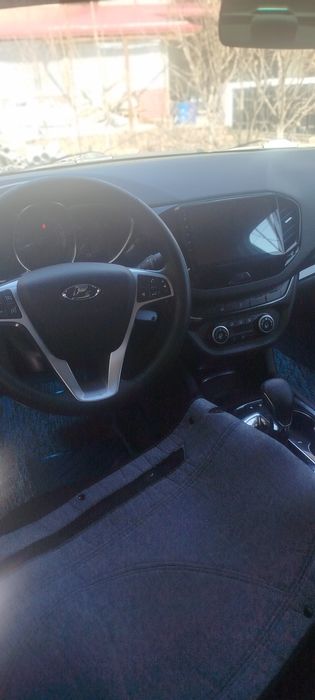 Лада веста спорт.  очень хорошем сосстояние