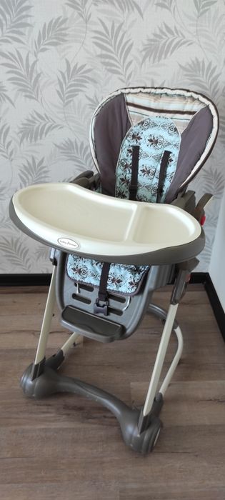 Продам детский стол