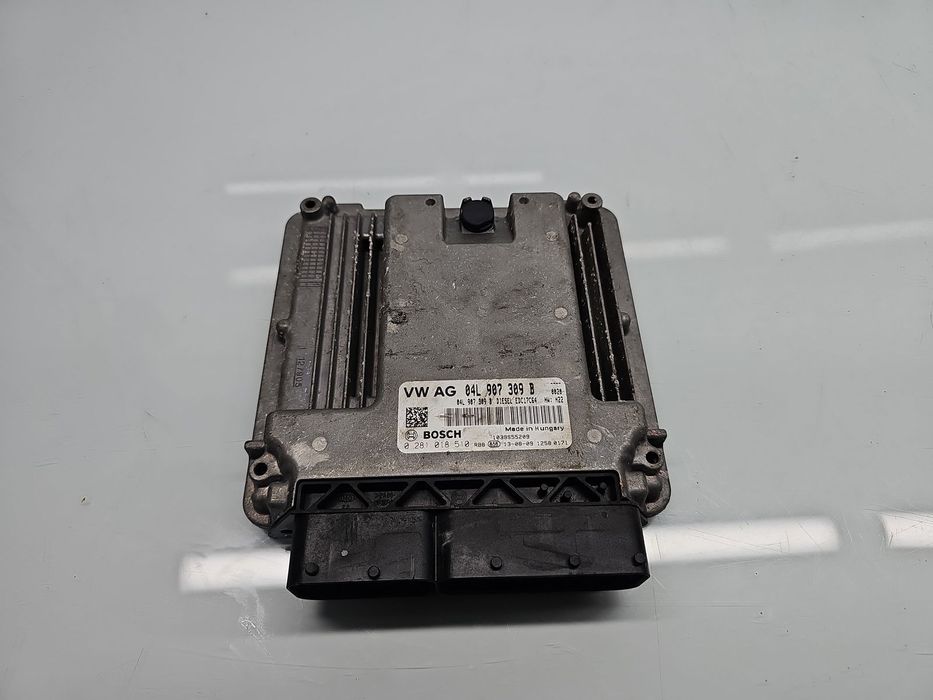 Calculator motor ECU AUDI A4 (8K5, B8) Avant [Fabr 2008-2015] 04L90730