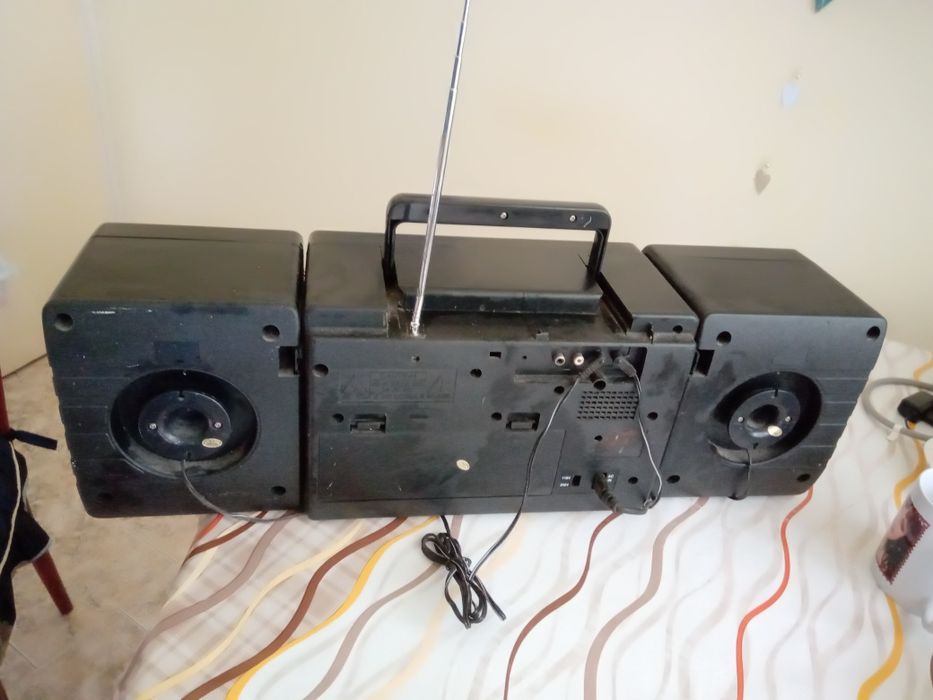 Супер стерео от 80те години Само сега-140лв, последно