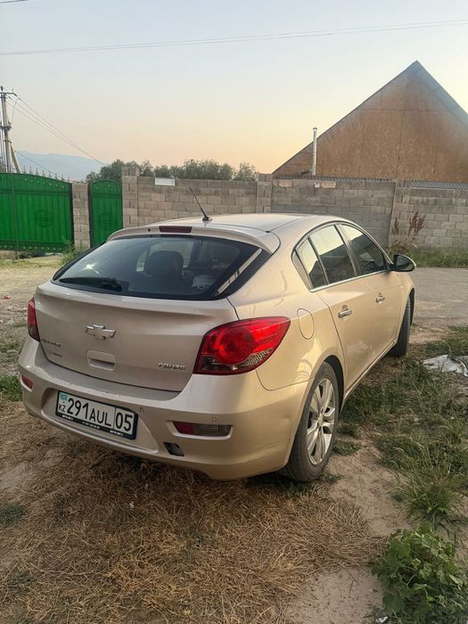 Продается Chevrolet 2013г. Автомат_1.8обьем