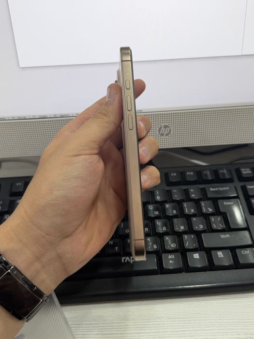 Iphone 16 pro max ideal 89%.  512 g