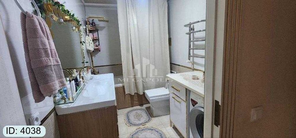 kogonda 4 xonalik uy sotiladi №4038